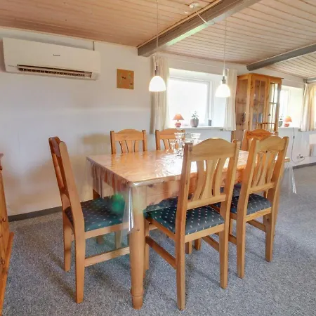 펜션 Davinia - 29km From The Sea By Interhome